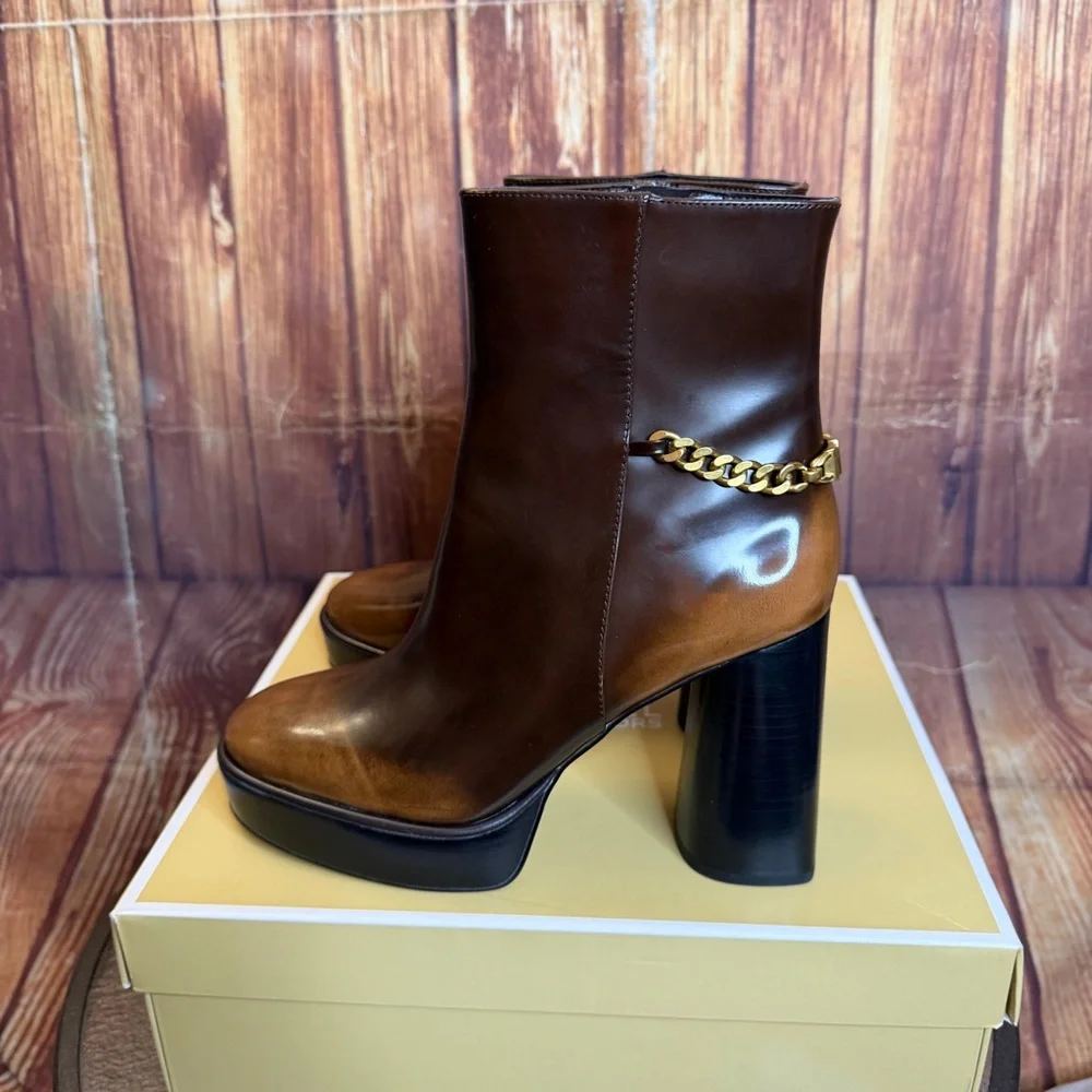 Michael Kors Carlisle Women’s Leather Chain Ankle Boots Platform Chunky Heel 8.5 - Picture 5 of 14